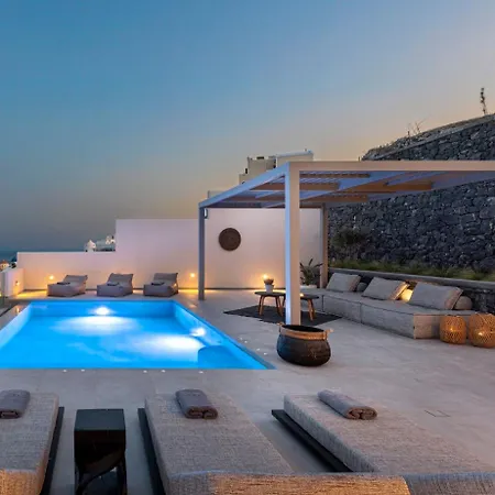 Megalochori Santorini House